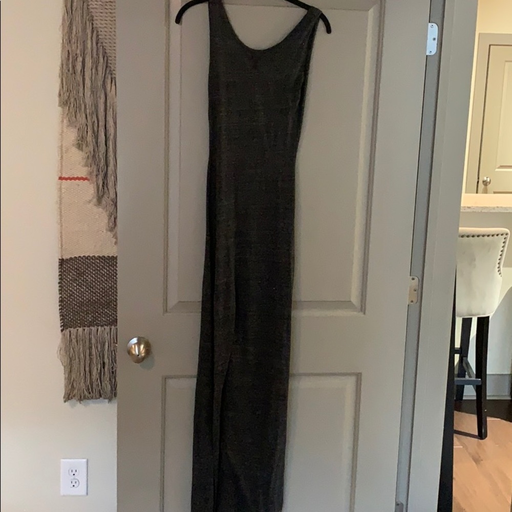 Backless maxi dress